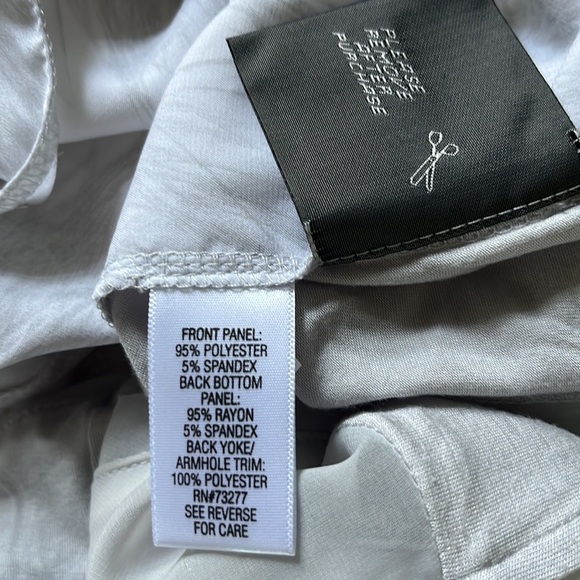 Vera Wang  Top  tank top  Light gray   Whiskered pattern / Sheer Edges  Size S - Picture 3 of 10